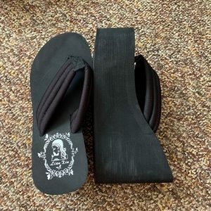 Platform flip flops